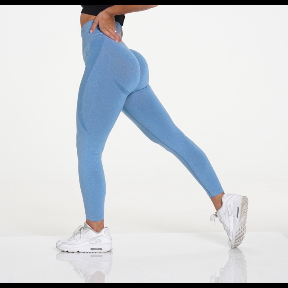 NVGTN Contour Seamless